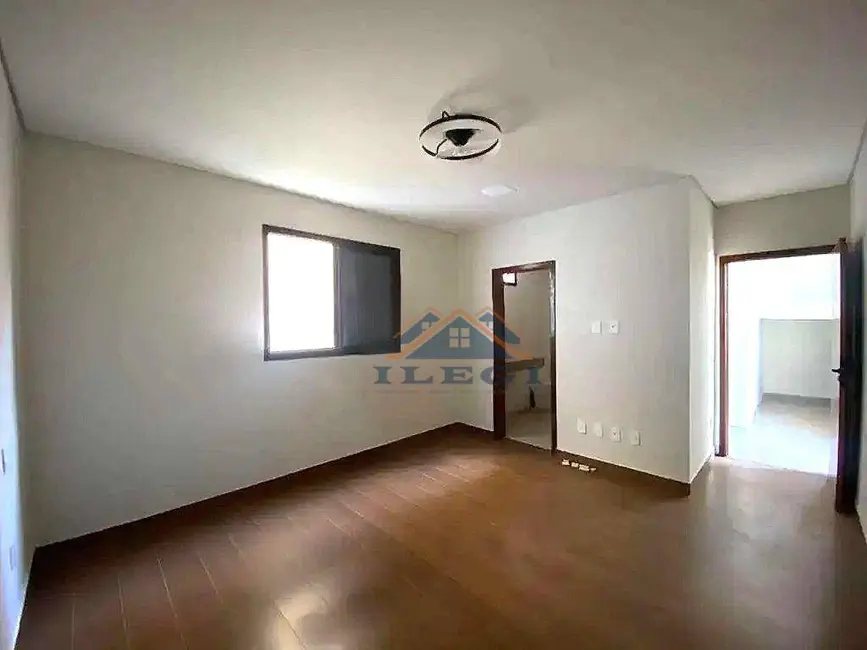 Foto 7 de Casa de Condomínio com 3 quartos à venda e para alugar, 600m2 em Bosque, Vinhedo - SP