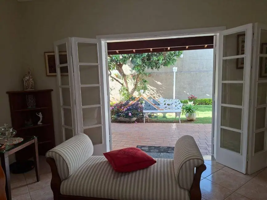 Foto 6 de Casa com 3 quartos à venda, 392m2 em Bosque, Vinhedo - SP