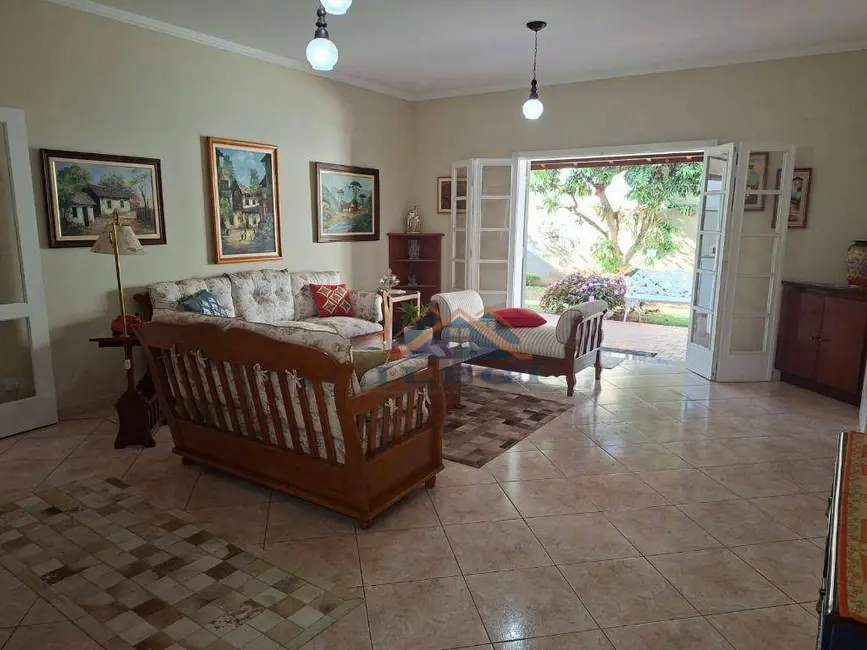 Foto 9 de Casa com 3 quartos à venda, 392m2 em Bosque, Vinhedo - SP