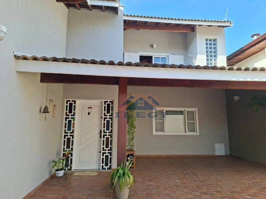 Foto 2 de Casa com 3 quartos à venda, 392m2 em Bosque, Vinhedo - SP