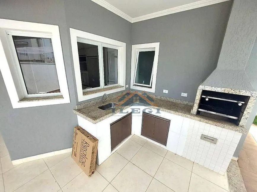 Foto 5 de Casa de Condomínio com 3 quartos à venda e para alugar, 250m2 em Bosque, Vinhedo - SP