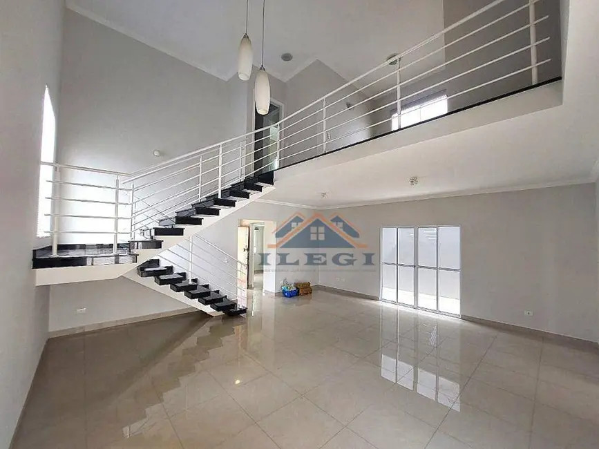 Foto 8 de Casa de Condomínio com 3 quartos à venda e para alugar, 250m2 em Bosque, Vinhedo - SP