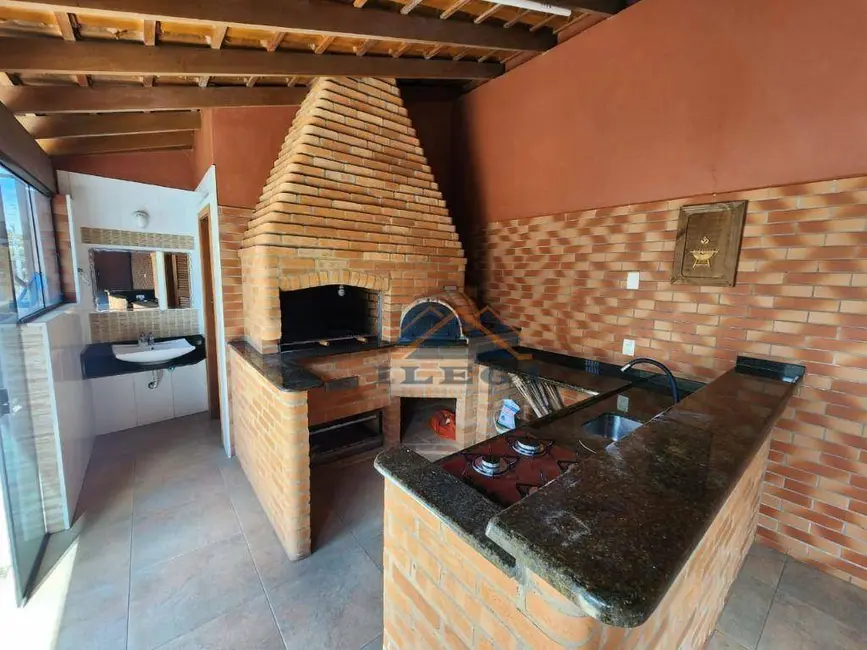 Foto 9 de Casa com 3 quartos à venda, 320m2 em Centro, Vinhedo - SP