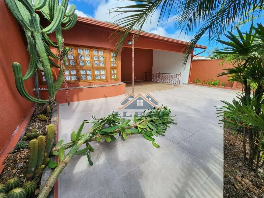 Foto 1 de Casa com 3 quartos à venda, 320m2 em Centro, Vinhedo - SP