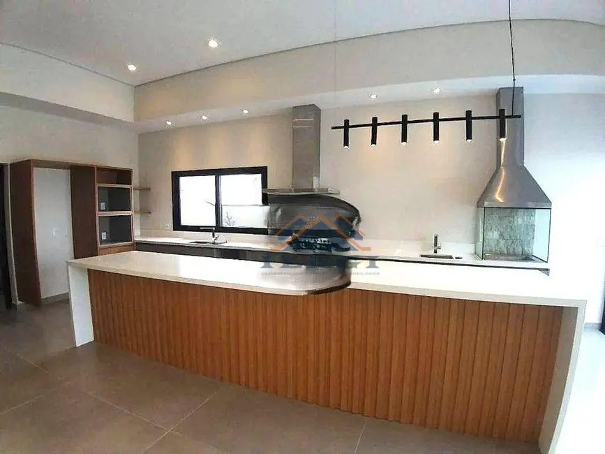 Foto 2 de Casa de Condomínio com 4 quartos à venda e para alugar, 800m2 em Monte Alegre, Vinhedo - SP