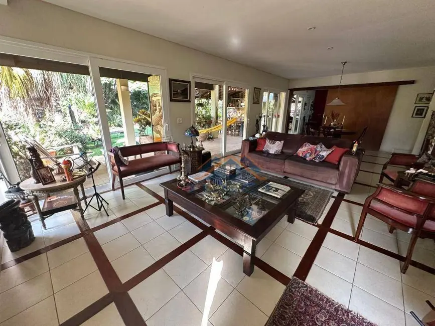 Foto 3 de Casa de Condomínio com 3 quartos à venda, 1440m2 em Vista Alegre, Vinhedo - SP