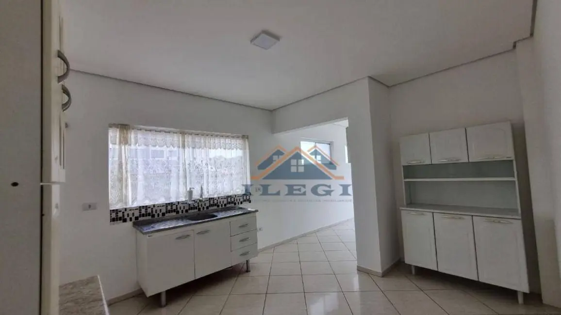 Foto 4 de Casa com 3 quartos para alugar, 104m2 em Centro, Vinhedo - SP