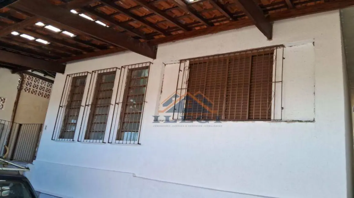 Foto 4 de Casa com 2 quartos à venda, 250m2 em Centro, Vinhedo - SP