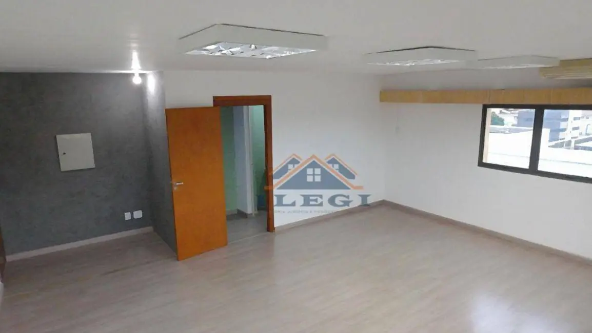 Foto 2 de Sala Comercial para alugar, 48m2 em Pinheirinho, Vinhedo - SP