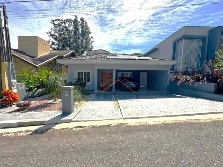 Foto 2 de Casa de Condomínio com 3 quartos à venda, 375m2 em Bosque, Vinhedo - SP