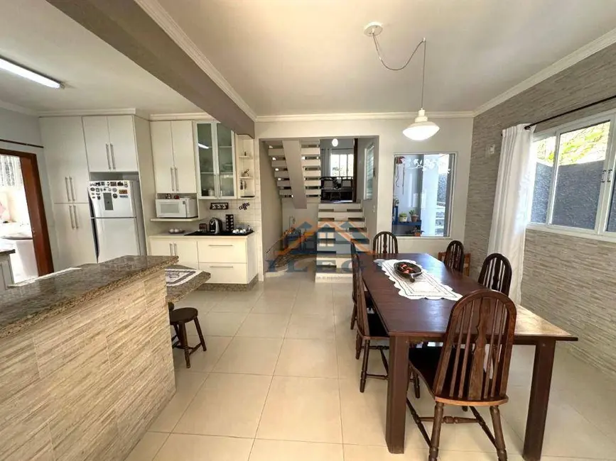 Foto 7 de Casa de Condomínio com 3 quartos à venda, 375m2 em Bosque, Vinhedo - SP