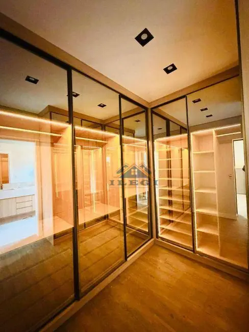 Foto 9 de Casa de Condomínio com 3 quartos à venda, 460m2 em Louveira - SP