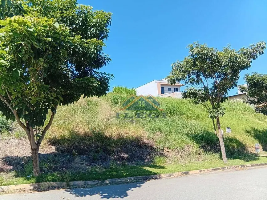 Foto 1 de Terreno / Lote à venda, 250m2 em Bosque, Vinhedo - SP