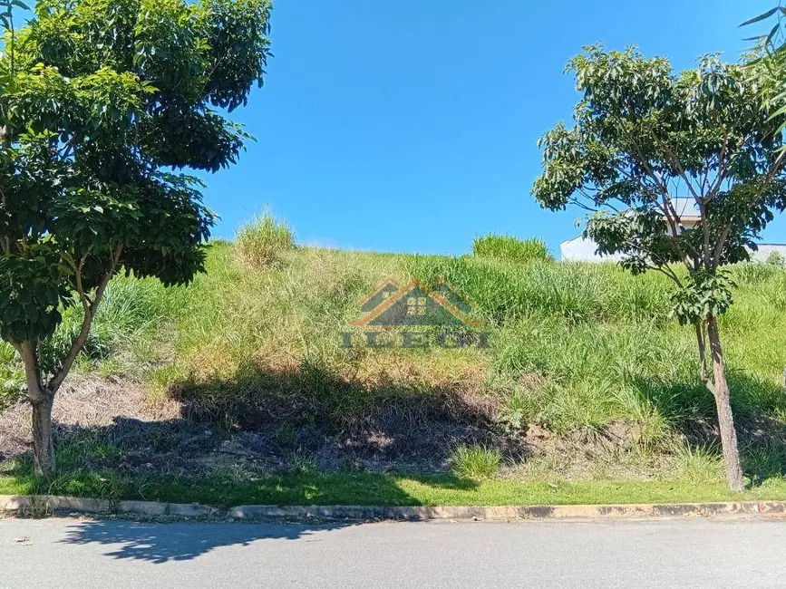 Foto 3 de Terreno / Lote à venda, 250m2 em Bosque, Vinhedo - SP