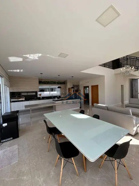 Foto 2 de Casa de Condomínio com 4 quartos à venda, 300m2 em Itupeva - SP