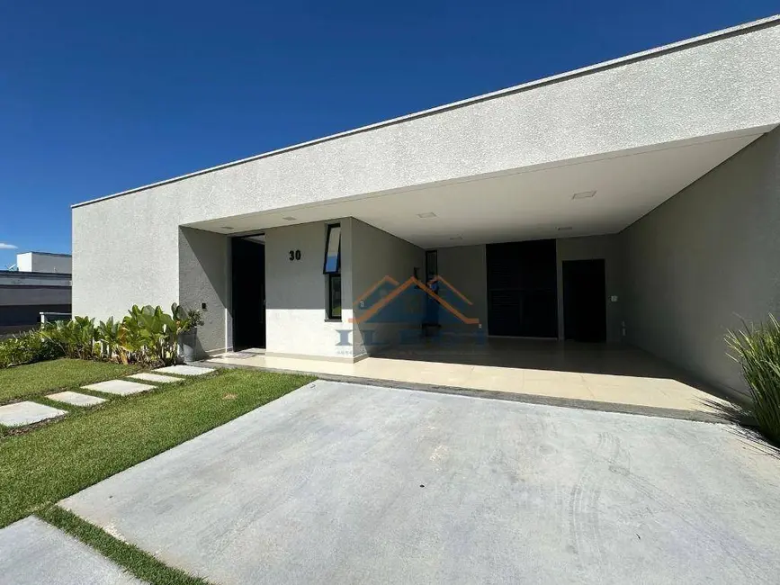 Foto 2 de Casa de Condomínio com 3 quartos à venda, 525m2 em Louveira - SP