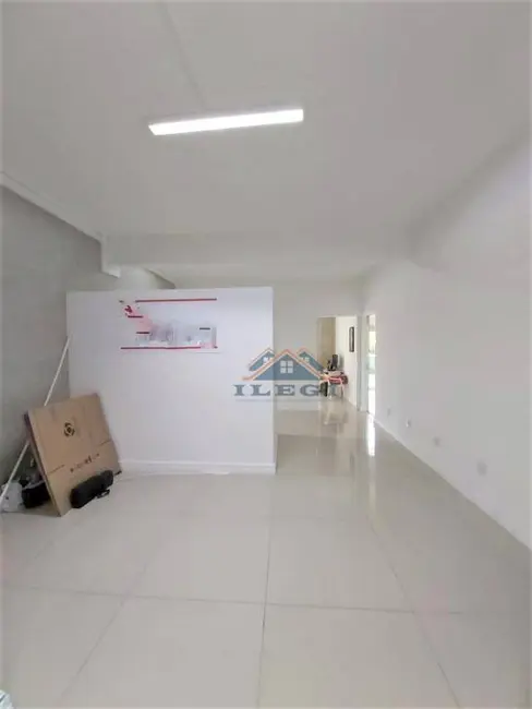 Sala Comercial à venda e para alugar, 102m2 em Santa Rosa, Vinhedo - SP - imagem 2 Foto 2 de Sala Comercial à venda e para alugar, 102m2 em Santa Rosa, Vinhedo - SP
