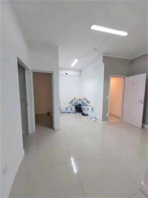 Sala Comercial à venda e para alugar, 102m2 em Santa Rosa, Vinhedo - SP - imagem 3 Foto 3 de Sala Comercial à venda e para alugar, 102m2 em Santa Rosa, Vinhedo - SP