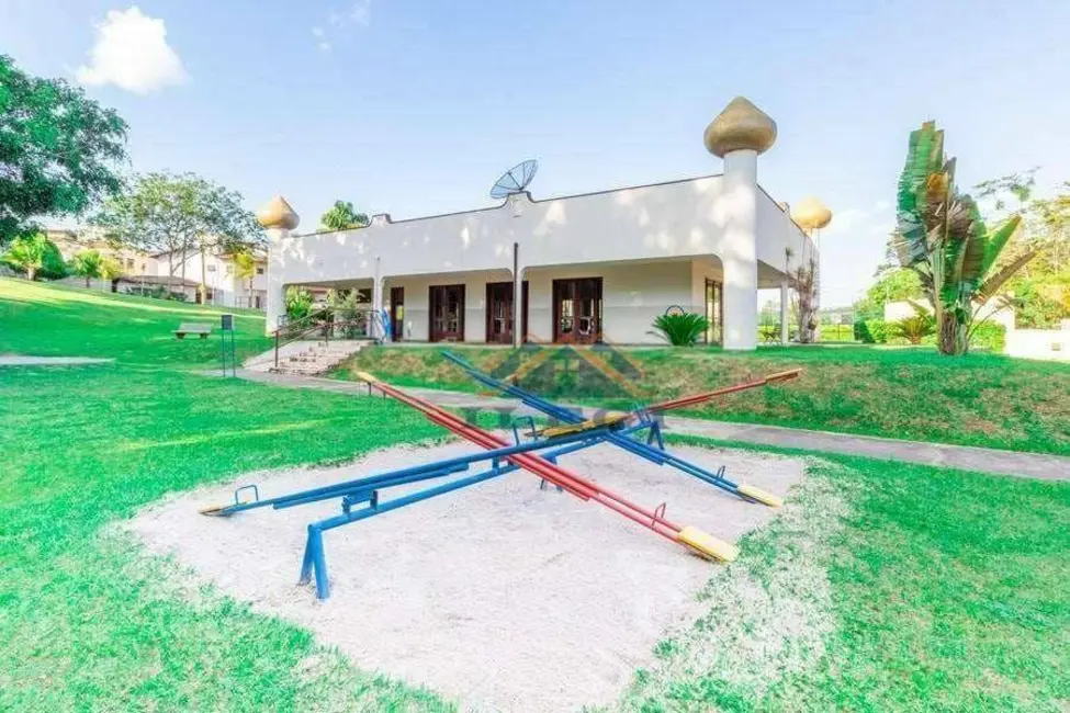 Casa de Condomínio com 3 quartos à venda, 330m2 em Condomínio Residencial Terras do Oriente, Valinhos - SP - imagem 3 Foto 3 de Casa de Condomínio com 3 quartos à venda, 330m2 em Condomínio Residencial Terras do Oriente, Valinhos - SP
