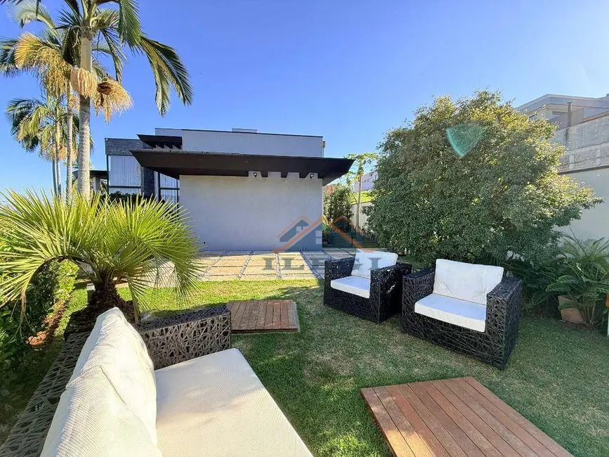 Foto 8 de Casa de Condomínio com 4 quartos à venda e para alugar, 890m2 em Vinhedo - SP