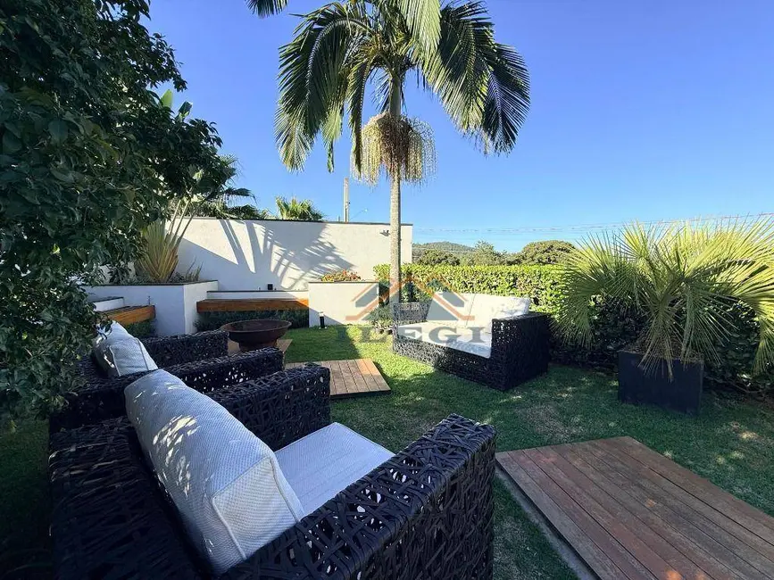 Foto 7 de Casa de Condomínio com 4 quartos à venda e para alugar, 890m2 em Vinhedo - SP