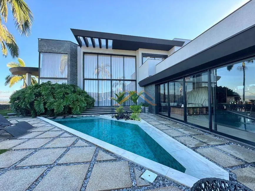 Foto 5 de Casa de Condomínio com 4 quartos à venda e para alugar, 890m2 em Vinhedo - SP