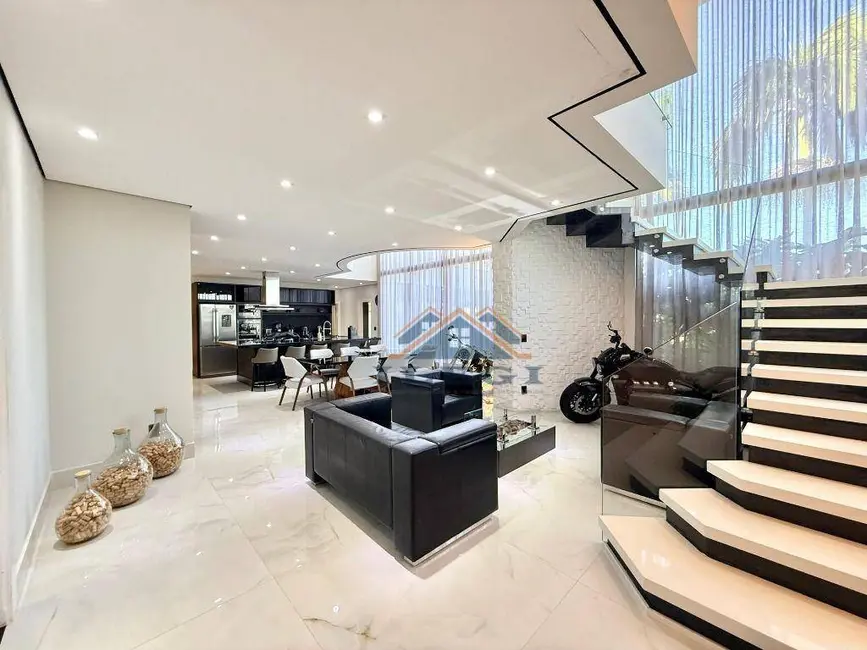 Foto 1 de Casa de Condomínio com 4 quartos à venda e para alugar, 890m2 em Vinhedo - SP