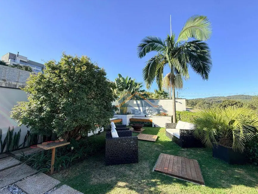 Foto 9 de Casa de Condomínio com 4 quartos à venda e para alugar, 890m2 em Vinhedo - SP