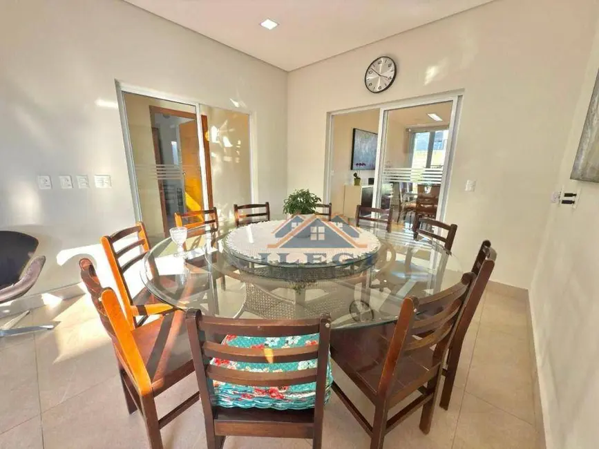 Foto 7 de Casa de Condomínio com 3 quartos à venda e para alugar, 800m2 em Santa Cândida, Vinhedo - SP
