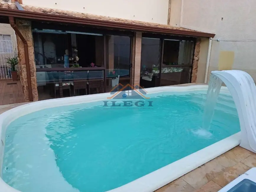 Casa com 3 quartos à venda, 310m2 em Jardim Santana, Valinhos - SP - imagem 5 Foto 5 de Casa com 3 quartos à venda, 310m2 em Jardim Santana, Valinhos - SP