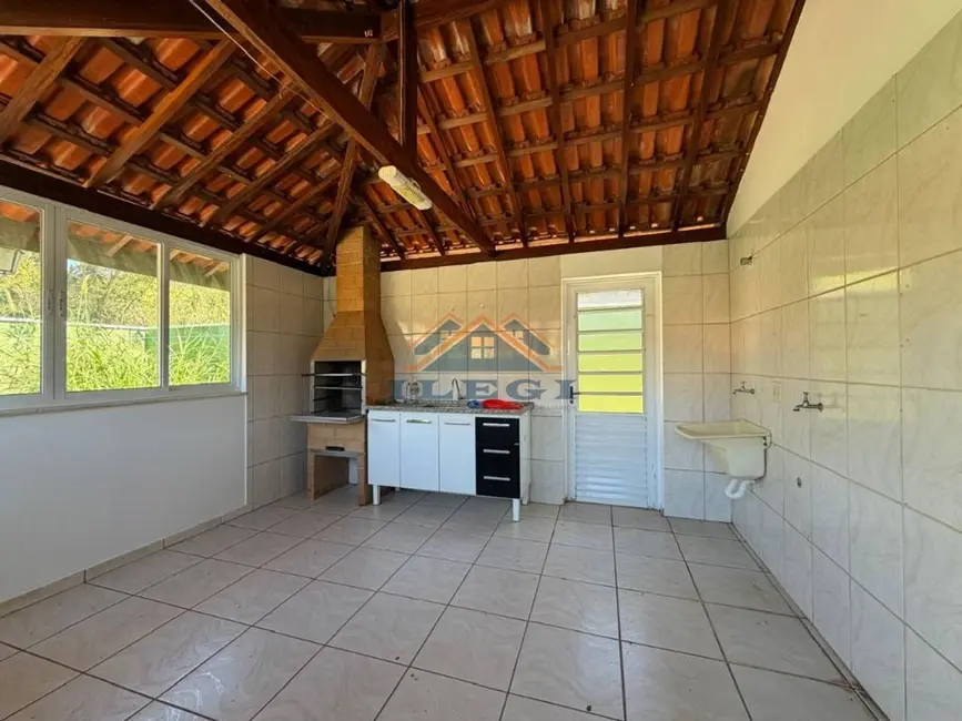 Casa com 2 quartos à venda, 300m2 em Residencial Nova Era, Valinhos - SP - imagem 8 Foto 8 de Casa com 2 quartos à venda, 300m2 em Residencial Nova Era, Valinhos - SP