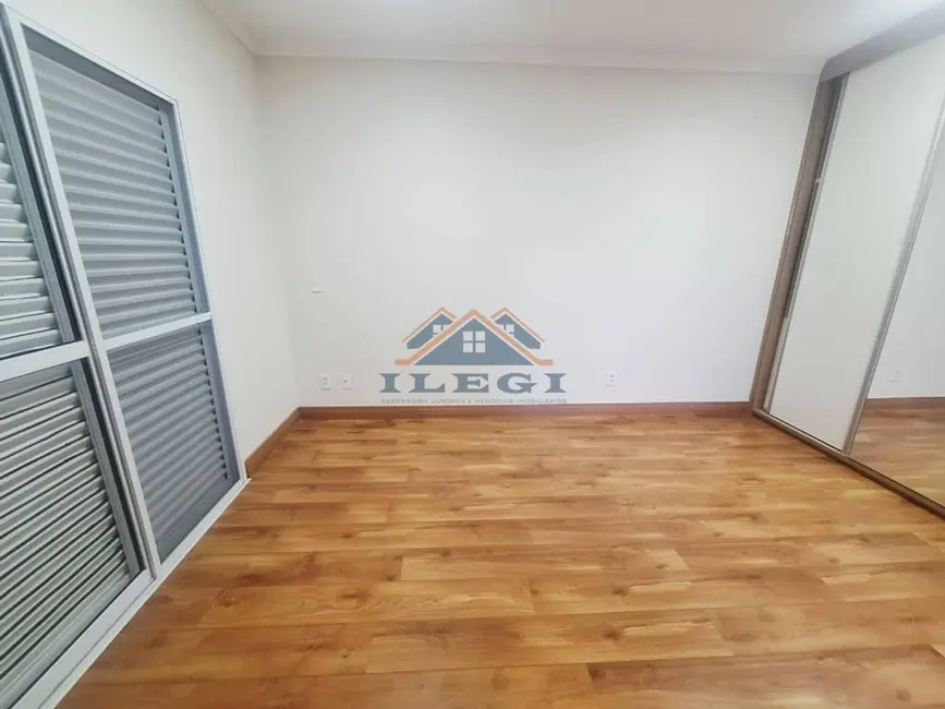 Foto 8 de Casa com 3 quartos à venda, 274m2 em Chácaras Silvania, Valinhos - SP