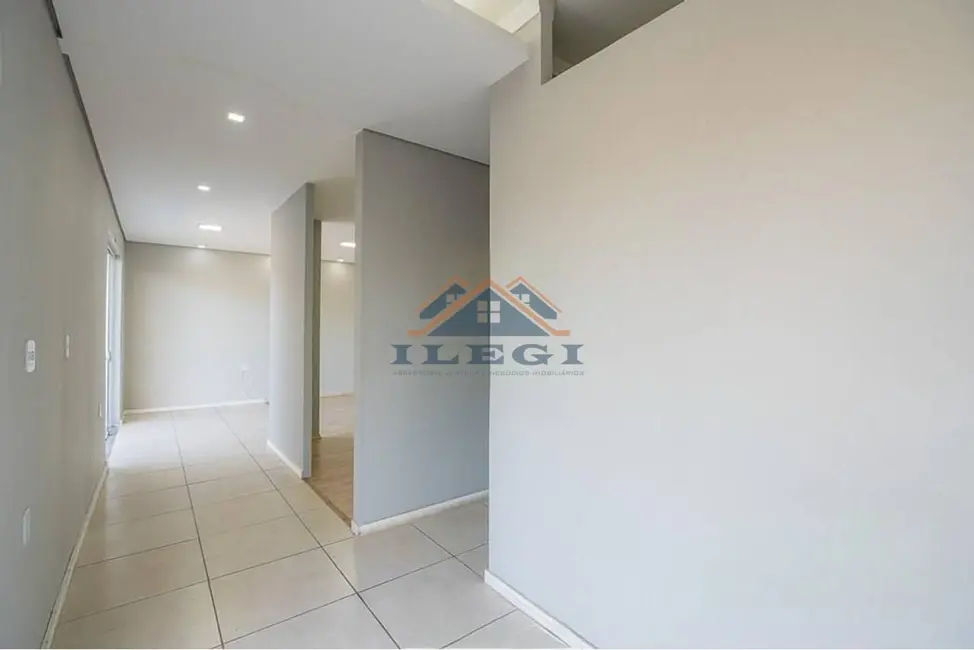 Casa com 4 quartos à venda e para alugar, 450m2 em Centro, Vinhedo - SP - imagem 7 Foto 7 de Casa com 4 quartos à venda e para alugar, 450m2 em Centro, Vinhedo - SP