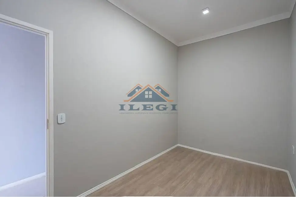 Casa com 4 quartos à venda e para alugar, 450m2 em Centro, Vinhedo - SP - imagem 6 Foto 6 de Casa com 4 quartos à venda e para alugar, 450m2 em Centro, Vinhedo - SP