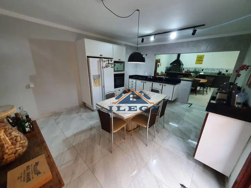 Foto 6 de Casa com 3 quartos à venda, 150m2 em Capela, Vinhedo - SP