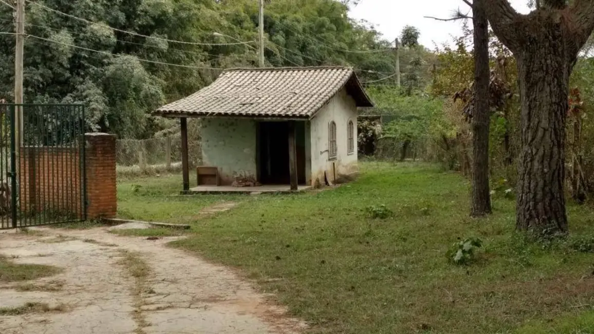 Chácara com 7 quartos à venda, 21507m2 em Santo Antonio, Louveira - SP - imagem 7 Foto 7 de Chácara com 7 quartos à venda, 21507m2 em Santo Antonio, Louveira - SP
