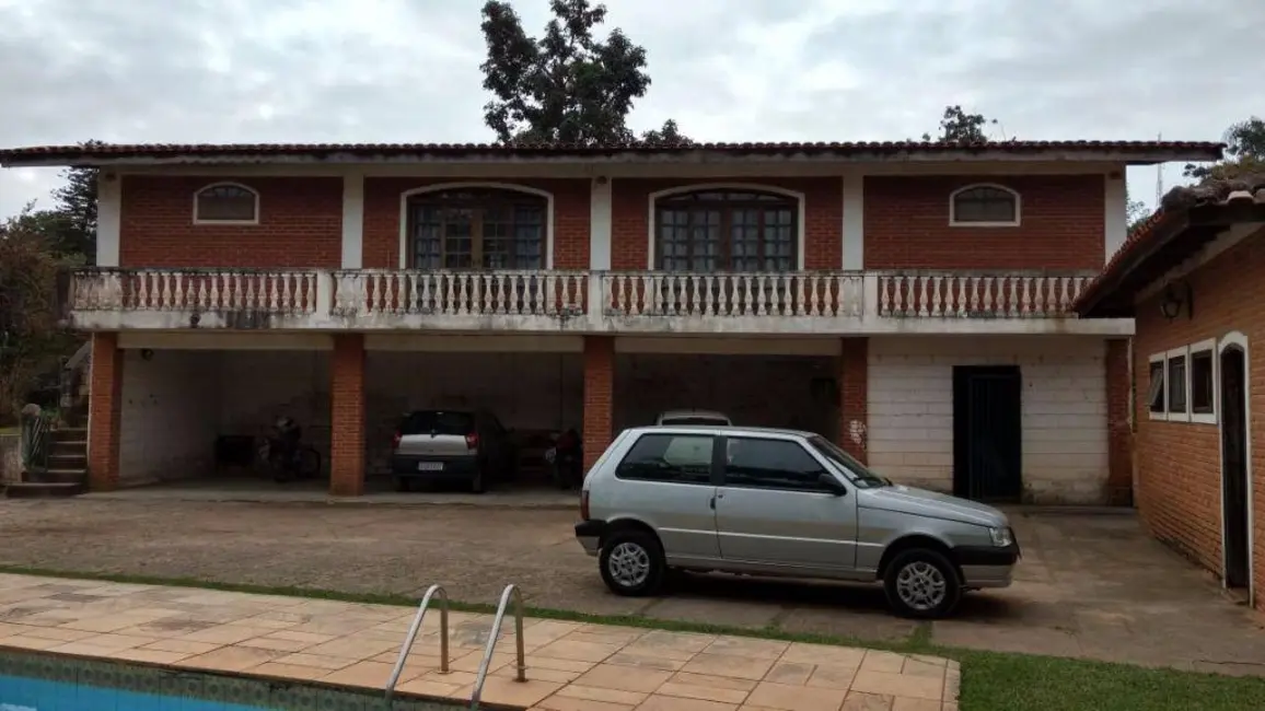 Chácara com 7 quartos à venda, 21507m2 em Santo Antonio, Louveira - SP - imagem 5 Foto 5 de Chácara com 7 quartos à venda, 21507m2 em Santo Antonio, Louveira - SP