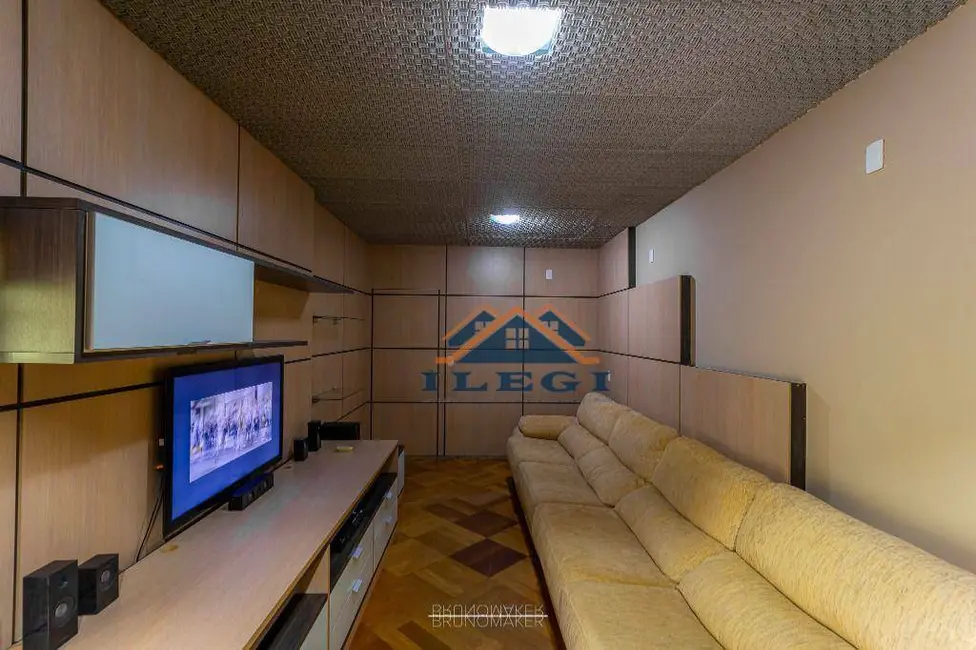 Chácara com 5 quartos à venda, 3000m2 em Louveira - SP - imagem 8 Foto 8 de Chácara com 5 quartos à venda, 3000m2 em Louveira - SP