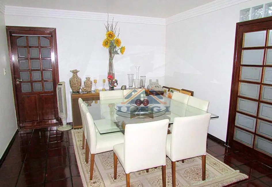 Apartamento com 3 quartos à venda, 137m2 em Vila Mariana, São Paulo - SP - imagem 4 Foto 4 de Apartamento com 3 quartos à venda, 137m2 em Vila Mariana, São Paulo - SP