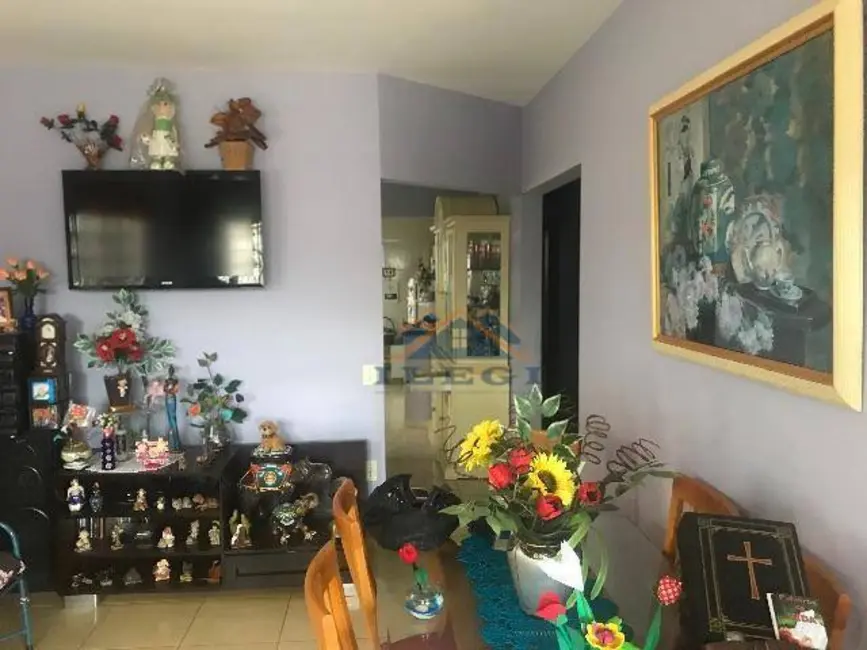 Foto 8 de Casa com 3 quartos à venda, 600m2 em Bom Jesus Dos Perdoes - SP