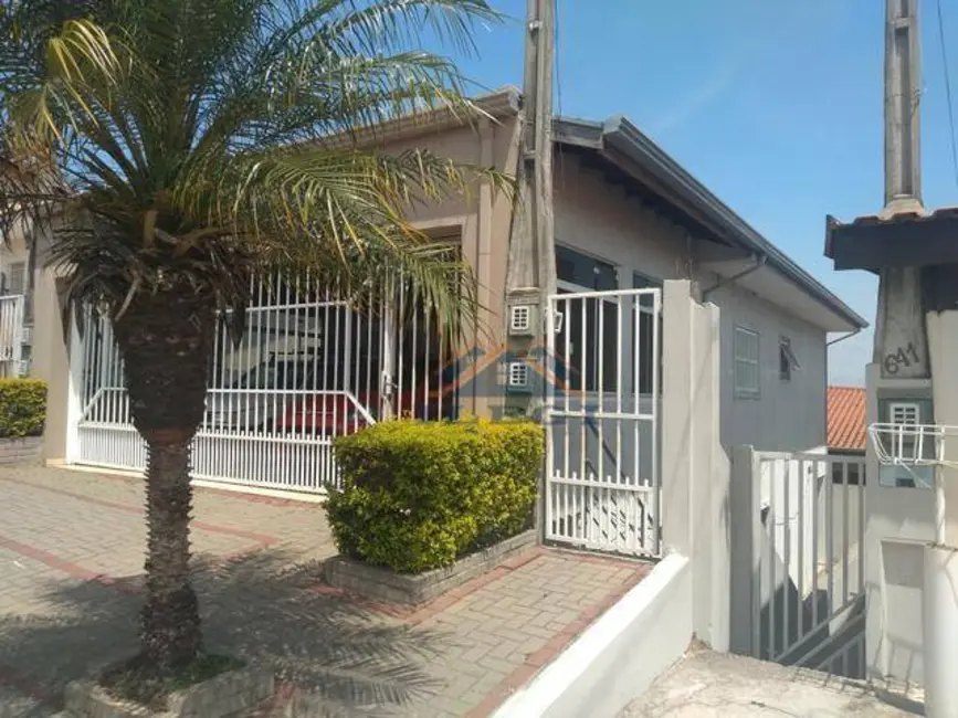 Foto 3 de Casa com 6 quartos à venda, 266m2 em João XXIII, Vinhedo - SP