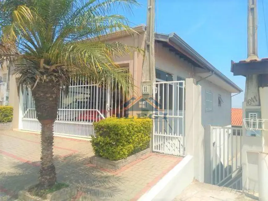 Foto 4 de Casa com 6 quartos à venda, 266m2 em João XXIII, Vinhedo - SP