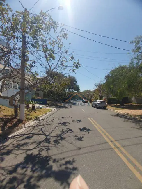 Foto 4 de Terreno / Lote à venda, 300m2 em Pinheirinho, Vinhedo - SP