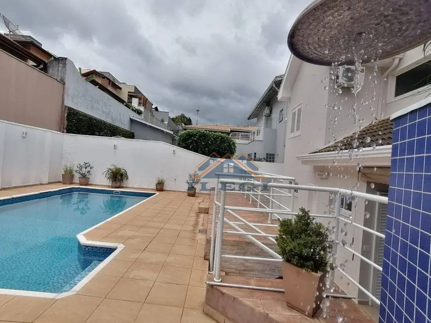 Casa de Condomínio com 3 quartos para alugar, 375m2 em Bosque, Vinhedo - SP - imagem 8 Foto 8 de Casa de Condomínio com 3 quartos para alugar, 375m2 em Bosque, Vinhedo - SP