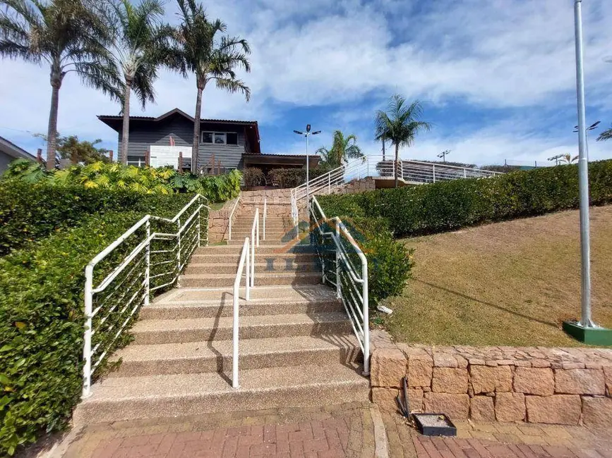 Foto 3 de Casa de Condomínio com 4 quartos à venda, 540m2 em Louveira - SP