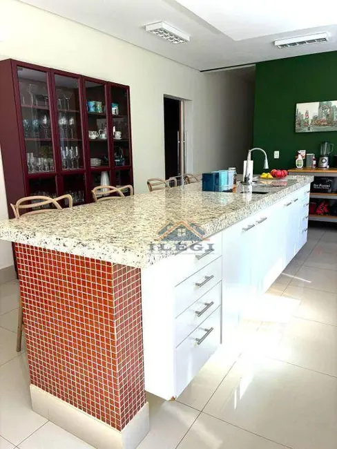 Foto 9 de Casa de Condomínio com 5 quartos à venda e para alugar, 800m2 em Valinhos - SP