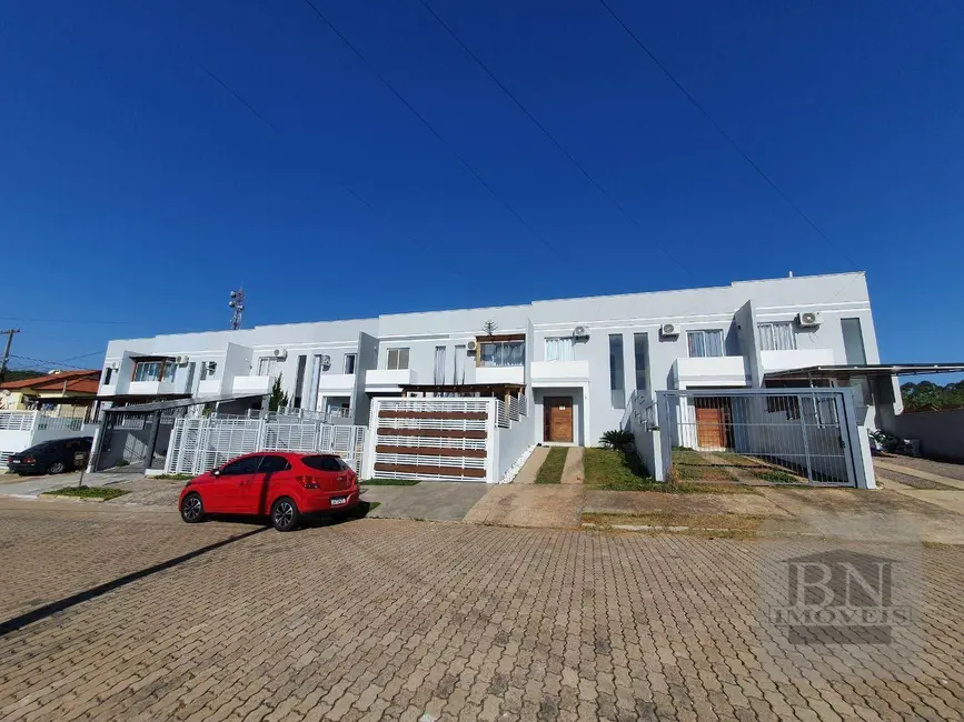 Foto 2 de Casa de Condomínio com 2 quartos à venda, 66m2 em João Alves, Santa Cruz Do Sul - RS