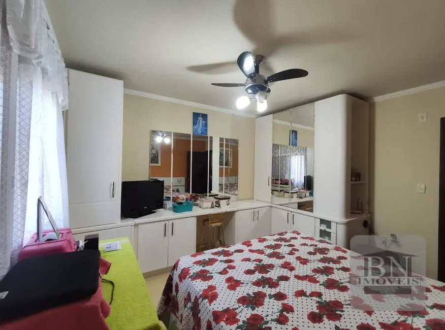 Casa com 2 quartos à venda, 360m2 em Linha Santa Cruz, Santa Cruz Do Sul - RS - imagem 8 Foto 8 de Casa com 2 quartos à venda, 360m2 em Linha Santa Cruz, Santa Cruz Do Sul - RS