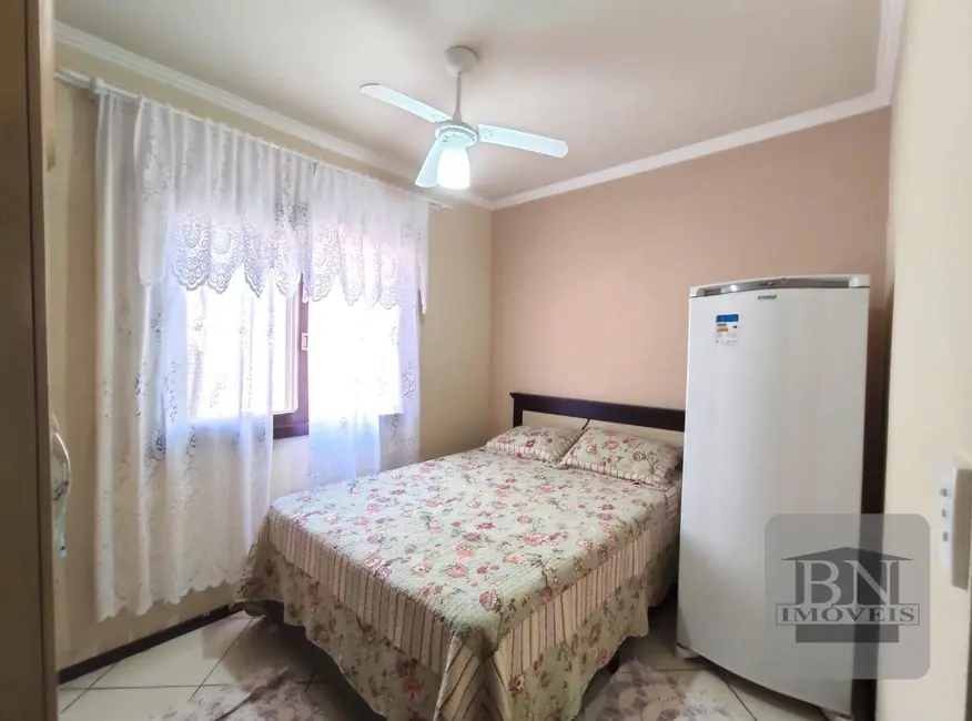 Casa com 2 quartos à venda, 360m2 em Linha Santa Cruz, Santa Cruz Do Sul - RS - imagem 9 Foto 9 de Casa com 2 quartos à venda, 360m2 em Linha Santa Cruz, Santa Cruz Do Sul - RS