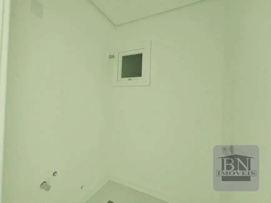 Sala Comercial para alugar, 40m2 em Centro, Santa Cruz Do Sul - RS - imagem 5 Foto 5 de Sala Comercial para alugar, 40m2 em Centro, Santa Cruz Do Sul - RS